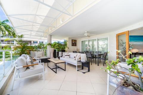 Palm Beach, Unit 206 Condominium/Apartment For Rent in Barbados