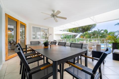 Palm Beach, Unit 206 Condominium/Apartment For Rent in Barbados