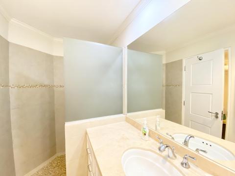 Palm Beach 211 Barbados Beachfront Vacation Condo Rental Bathroom 2