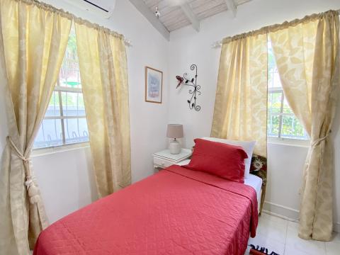 Heywoods 146 Two Bedroom Vacation Rental Apartment Bedroom 2 Single Bed