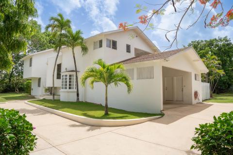 149 Salters Road Barbados Holiday Rental Sandy Lane Barbados Entrance, One Car Garage and Gardens