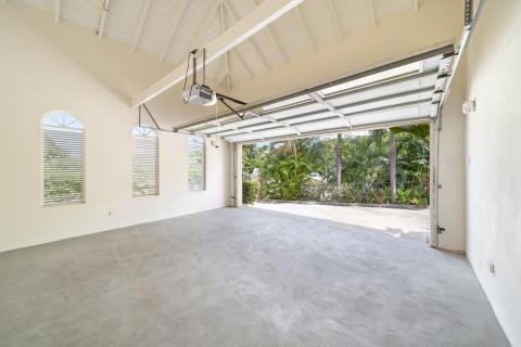 Tara Barbados 4 Bedroom Holiday Rental Villa Two Car Garage